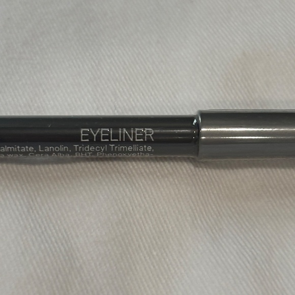 OFRA Black Pencil Eyeliner - Picture 6 of 6